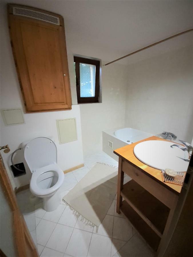 Vidiecky apartmán Kubo Pavčina Lehota Esterno foto