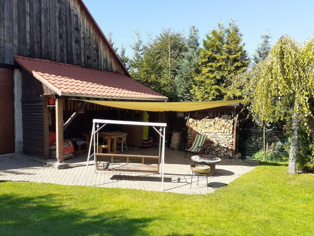 Vidiecky apartmán Kubo Pavčina Lehota Esterno foto